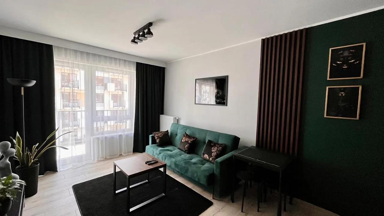 New Apartment Mona Warsaw Green 0*,  Polska